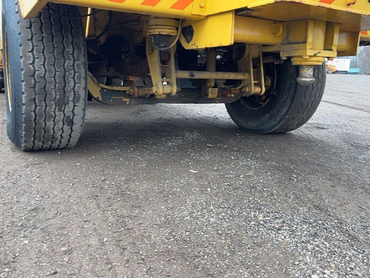 1996-grove-tms250c-image-42