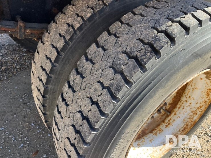 ford-f650-xlt-image-31