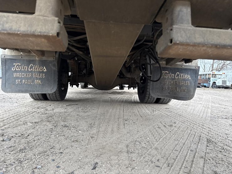 ford-f550-xlt-image-44