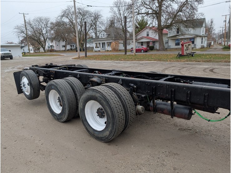 western-star-4700sb-image-6