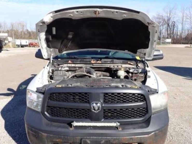 2016-dodge-1500-image-13