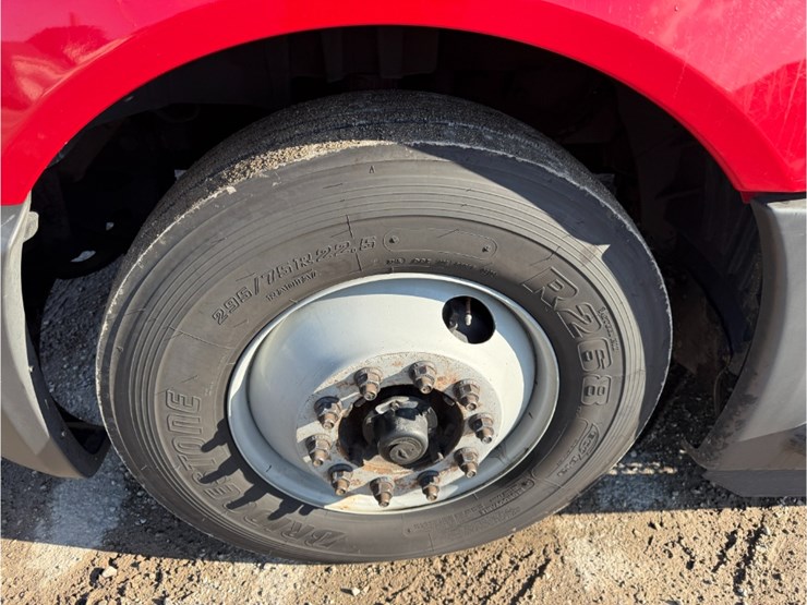 2019-international-lt-image-6