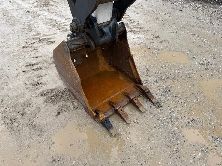 2022-bobcat-e50-image-10