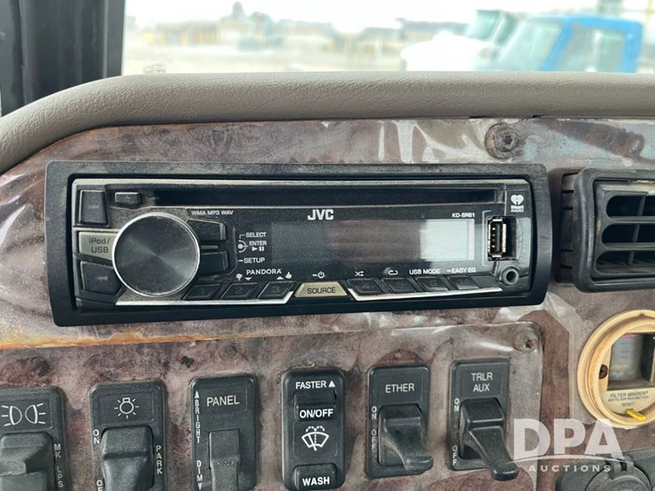 international-9200i-image-44