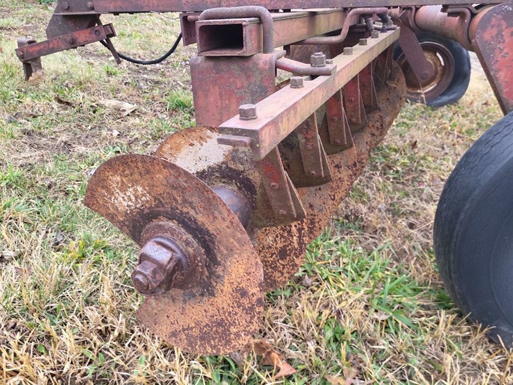 international-12-image-10