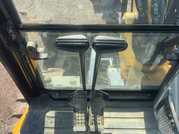 2021-caterpillar-305e2-cr-image-35