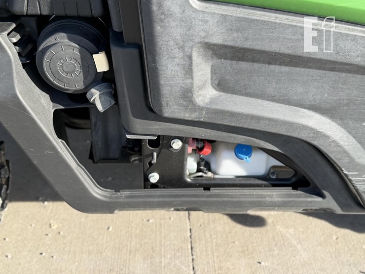 john-deere-gator-xuv-835m-image-5