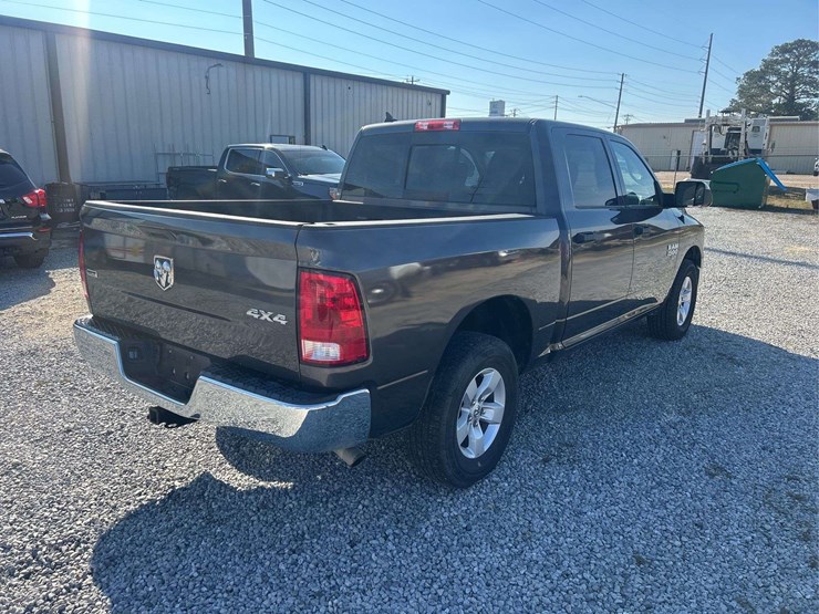 2023-dodge-1500-image-4