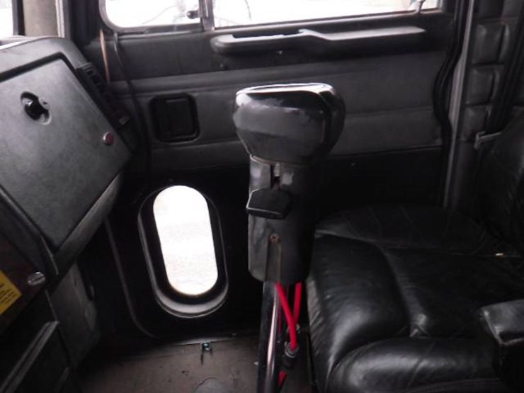 1994-peterbilt-378-image-20