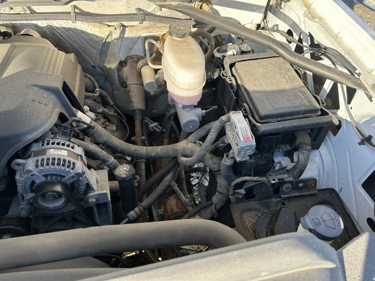 2015-chevrolet-silverado-2500hd-image-92