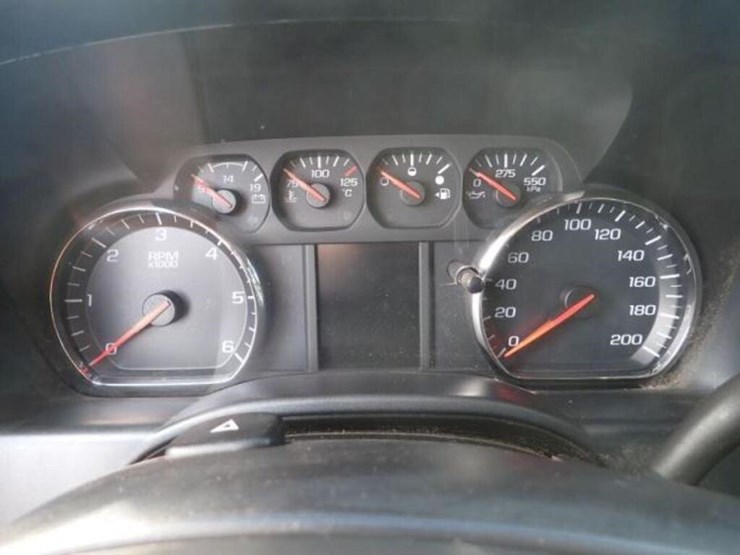 chevrolet-silverado-1500-image-12