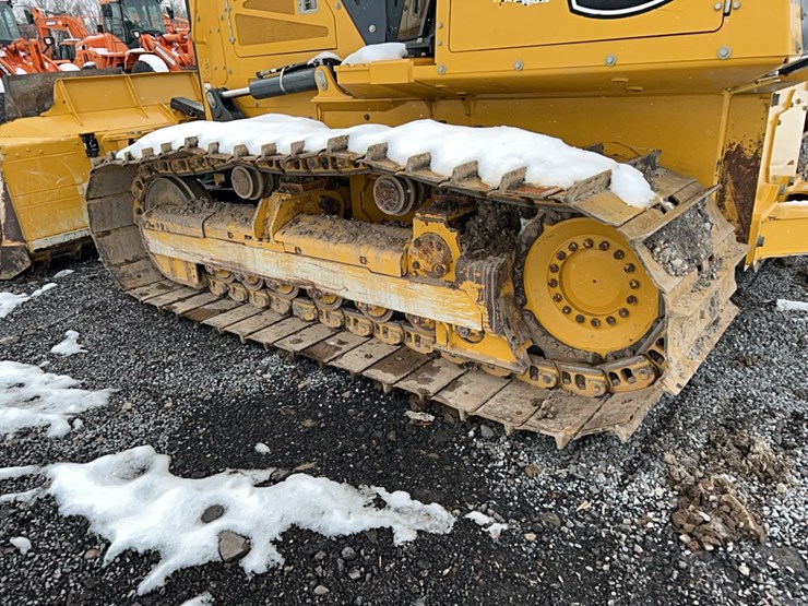 2023-deere-700l-image-15