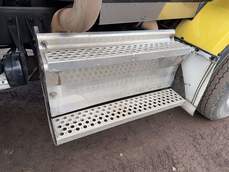 2010-kenworth-t800-image-73