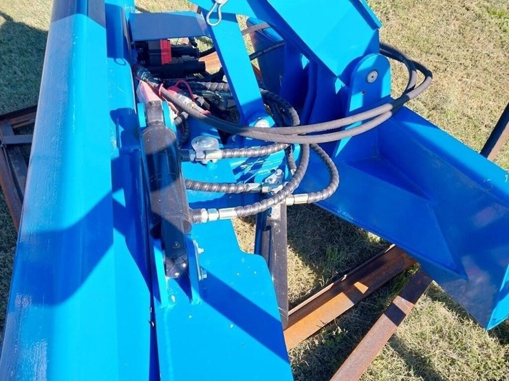 new-topcat-s/s-qa-hyd-heavy-duty-grader-blade-image-6