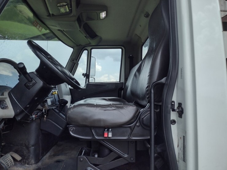 international-durastar-4300-image-15