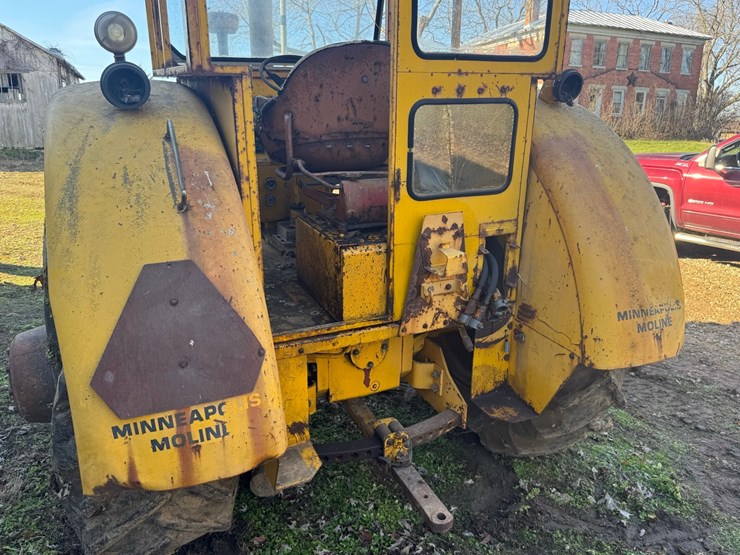 minneapolis-moline-g1000-image-11