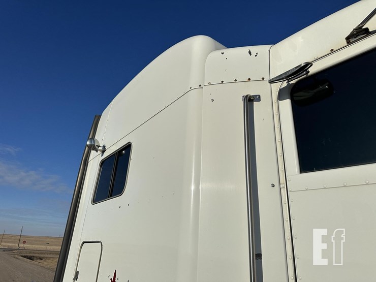 2014-peterbilt-386-image-6