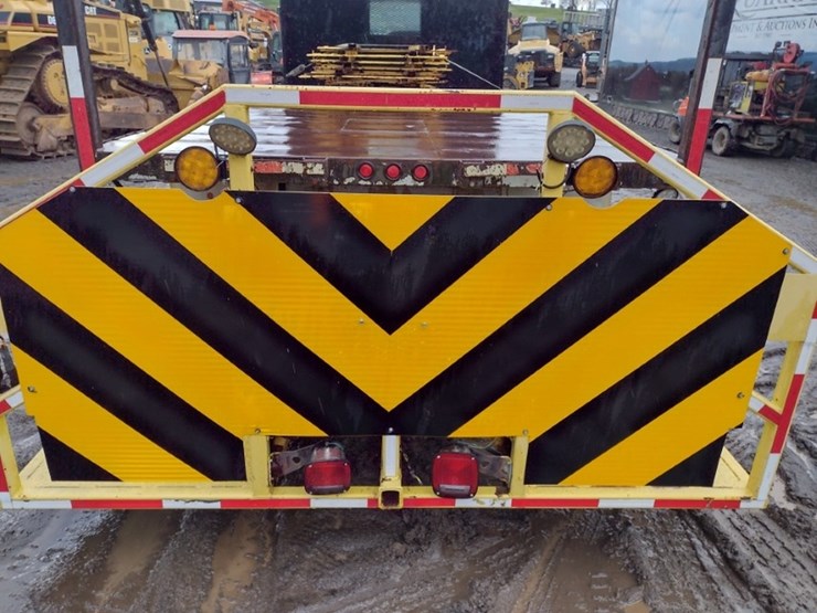 2005-ford-f650-image-28