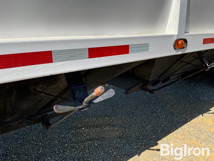 2006-wheeler-t/a-steel-grain-trailer-image-11