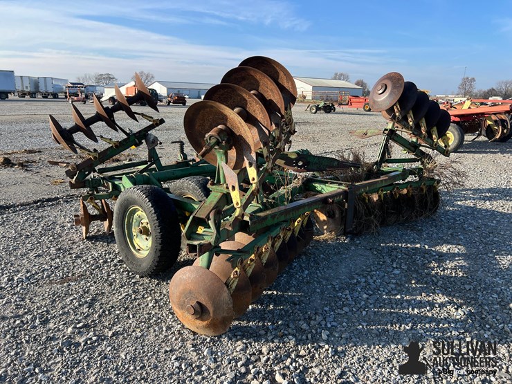 john-deere-18-image-7