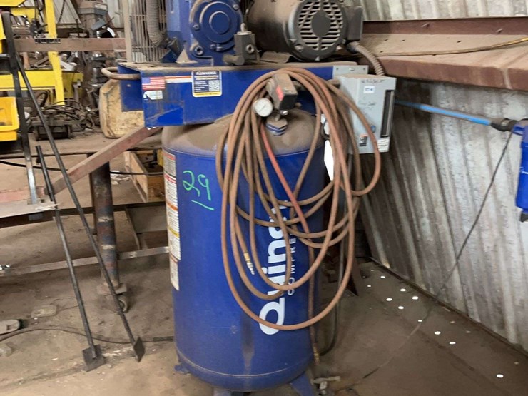 quincy-upright-air-compressor-single-phase-image-1