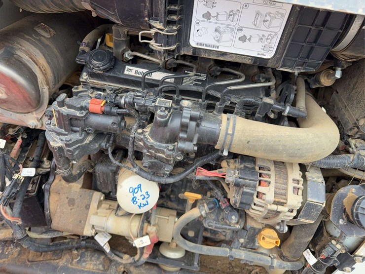 bobcat-t595-image-19