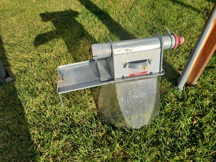 brock-12-ton-feed-bin-w/boot---bin-#6-image-13