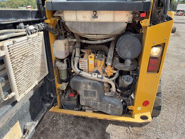 caterpillar-259d-image-23