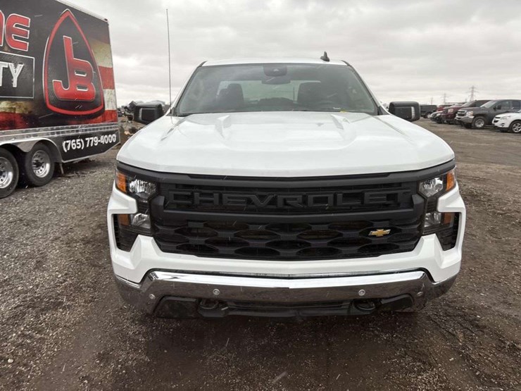 2024-chevrolet-1500-image-7