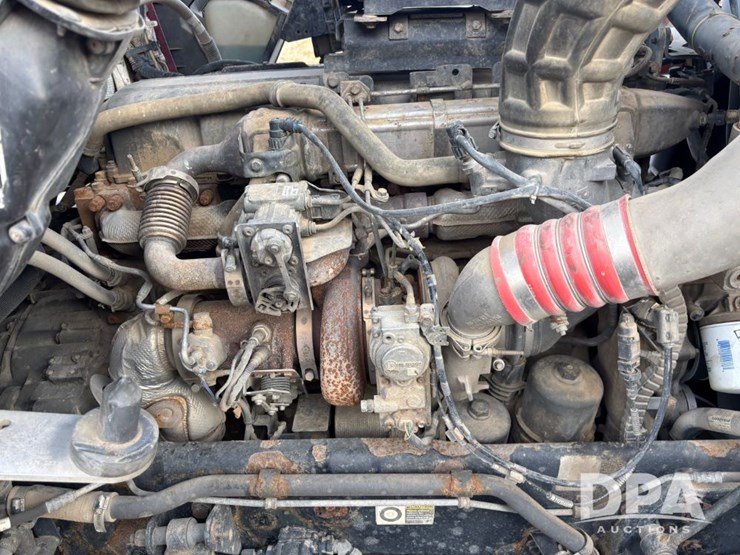 2014-kenworth-t660-image-59