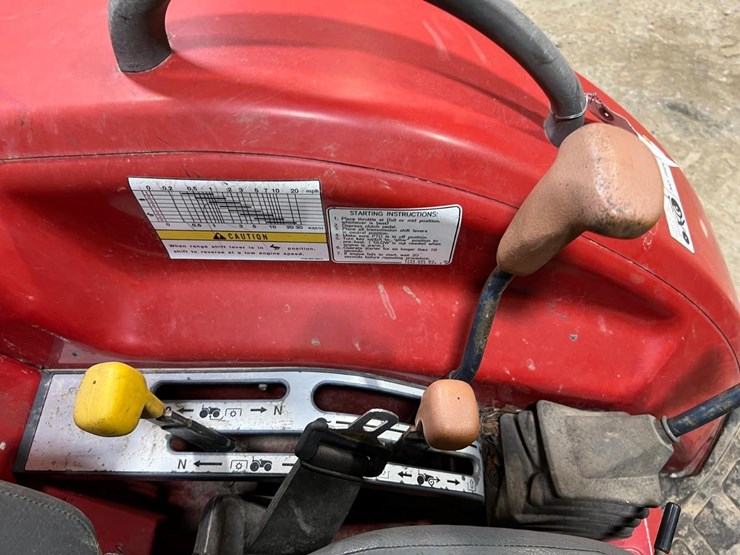 massey-ferguson-1533-image-27