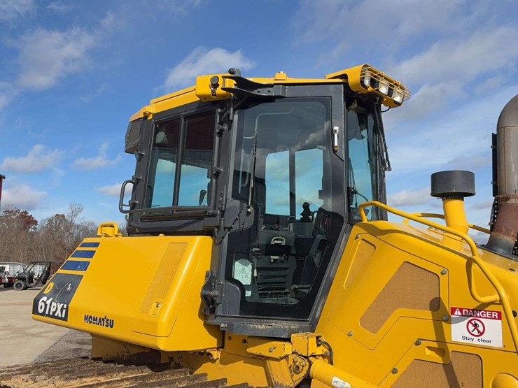 2020-komatsu-d61-image-32