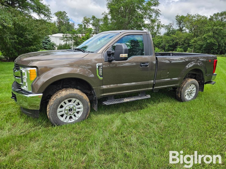 2017-ford-f250-image-1