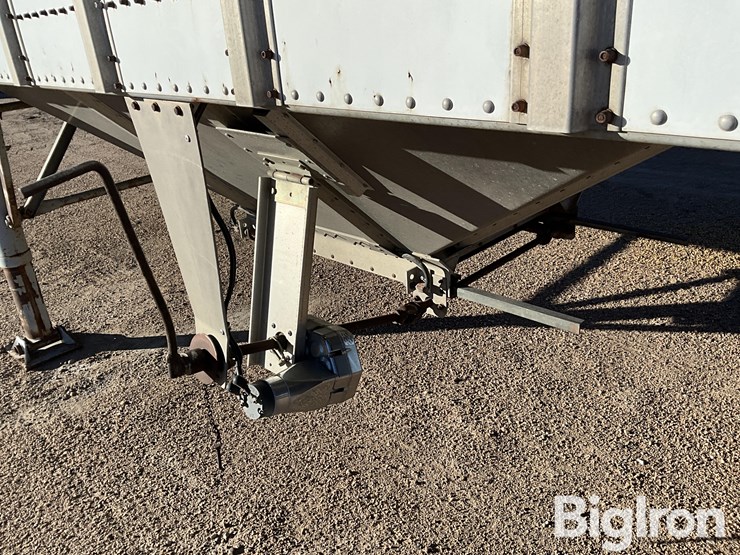 1989-merritt-82-1143-002-43’-t/a-grain-trailer-image-19