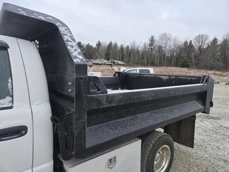 dodge-ram-3500-image-13