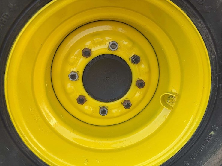 2003-john-deere-250-image-7