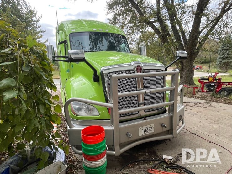 kenworth-t680-image-3