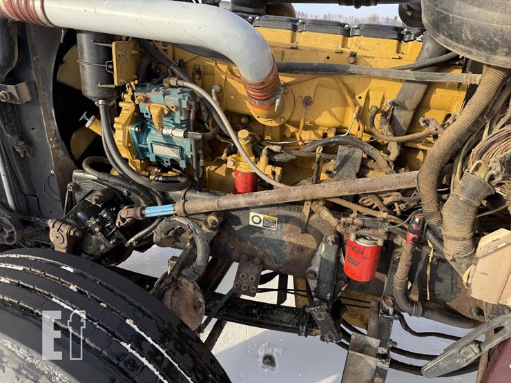 2004-peterbilt-379-image-80