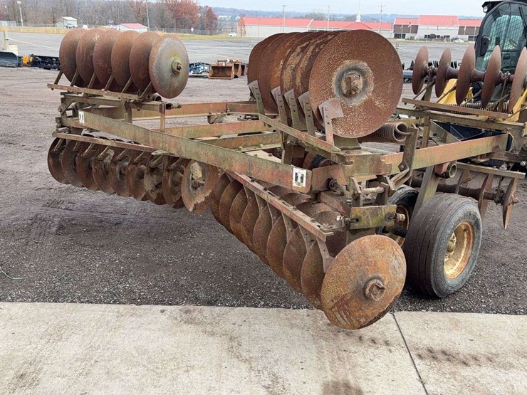 international-470-image-3