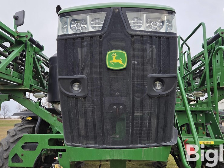 john-deere-r4038-image-12