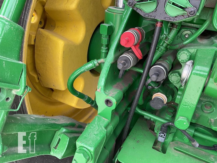 john-deere-8r-250-image-33