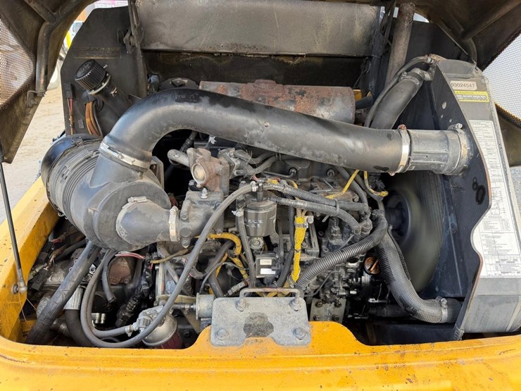 2014-deere-304k-image-16