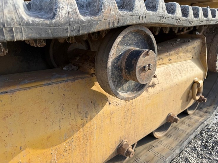 2021-rayco-c200-image-14