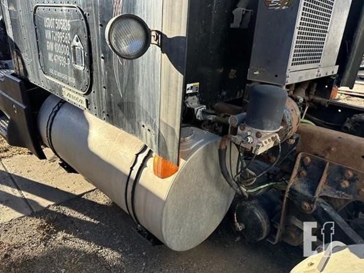 2006-kenworth-t600-image-9