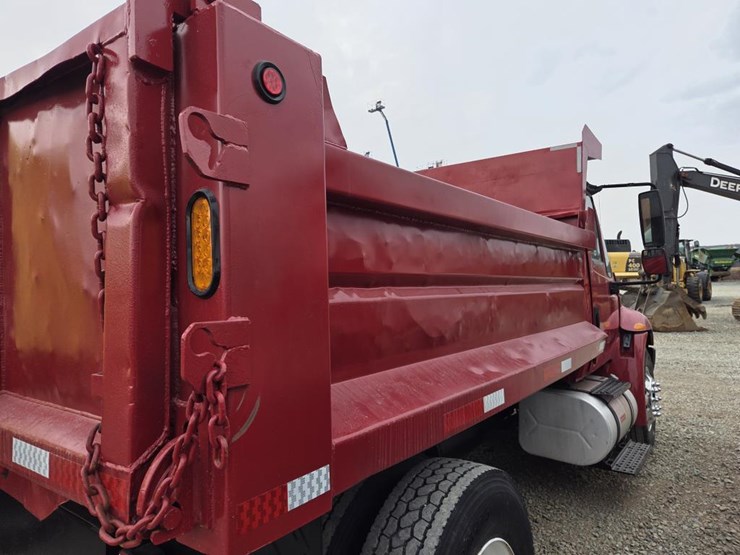 international-durastar-4300-image-23