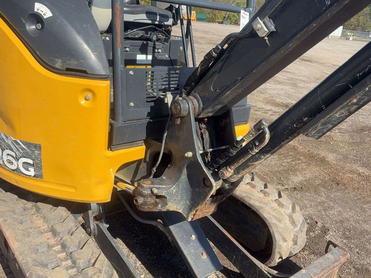 deere-26g-image-11