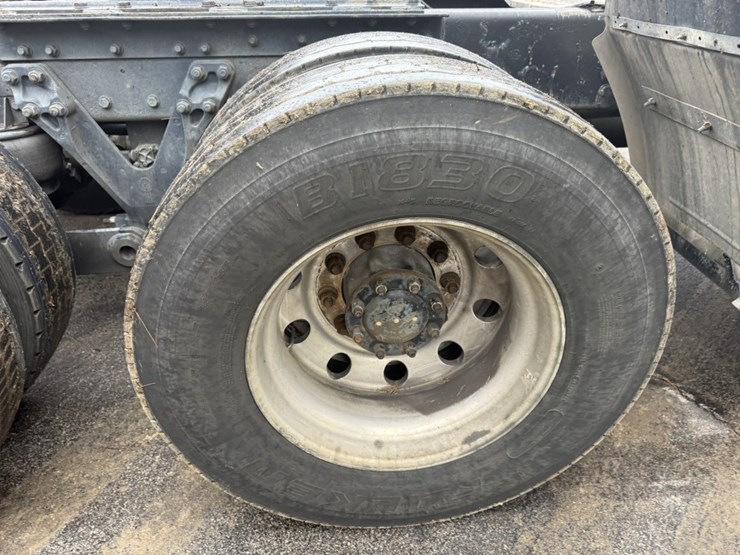 2003-kenworth-t800-image-69