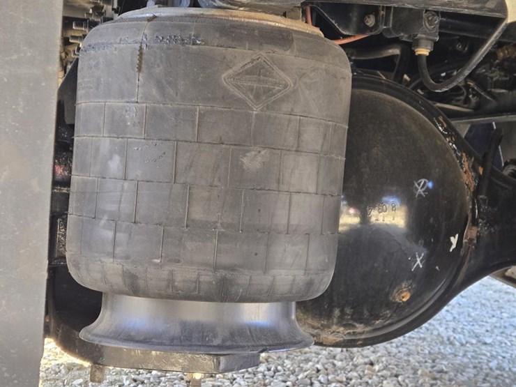 2022-international-mv607-image-35