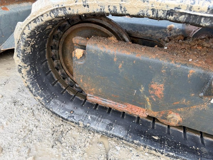 2022-bobcat-e42-image-15