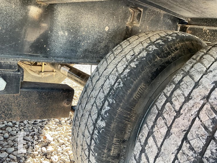 h&h-trailers-25'-x-image-12